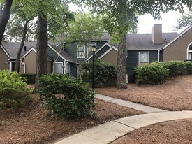 13Ten Apartments