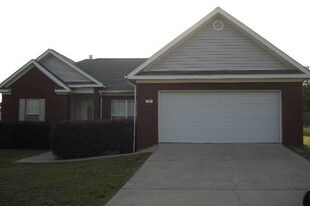 3 Bedroom Single-Family Home for Rent $1100