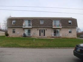 331 Kendall Ave Campbell OH Apartments