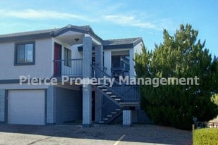 3 Bedroom Condo Unit for Rent $1200