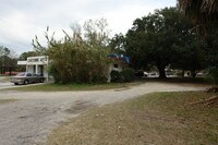 545740 Us-1 Apartments
