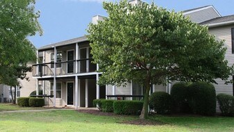 Greens at Hollymead Apartments