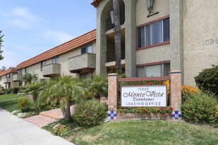 Monte Vista Townhomes Apartments