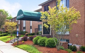 Richmar Apartments