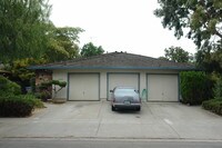 4488 Wessex Dr Apartments