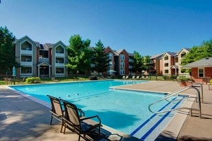 Lake Shore at Chesterfield Village Apartments