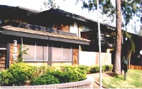 Oak Brook Apartments