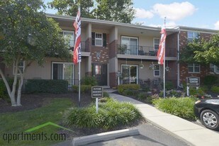 Pennsbury Court Apartments