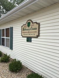 Parkway Estates Apartments