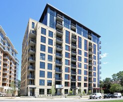 Venture Apartments