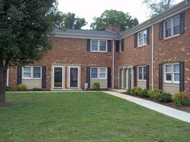 16339 Church St Amelia Court House VA Apartments