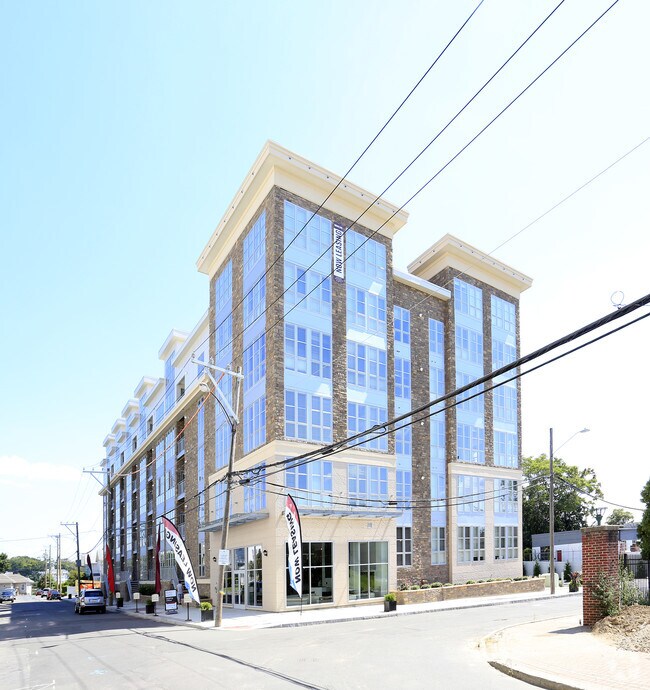 The Berkeley and Quincy Lofts Apartments