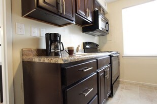 Greenview at Chestnut Run Apartments