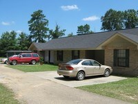1690 Hwy 589 Apartments