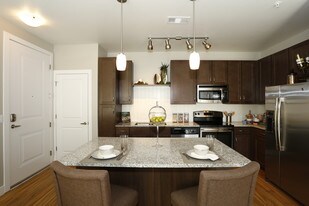 Ovation Apartamentos
