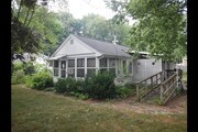64 Oakley St Battle Creek MI