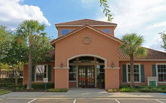 Cienega Linda Luxury Apartments