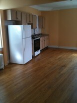 10 W Main St Middletown NY Apartments