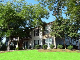 Twenty5 Pelham Apartments