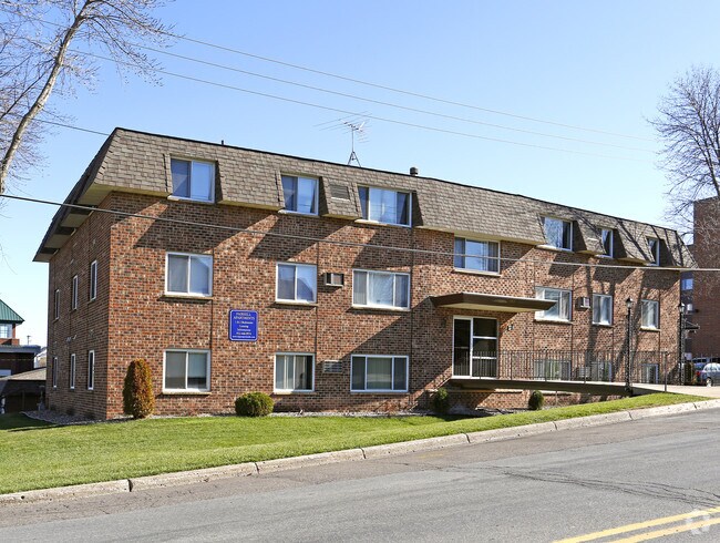 Lake Waconia Apartments Lake Waconia Apartments