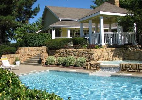 Country Club Place Apartments