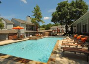 Colonial Village at Main Park Apartments