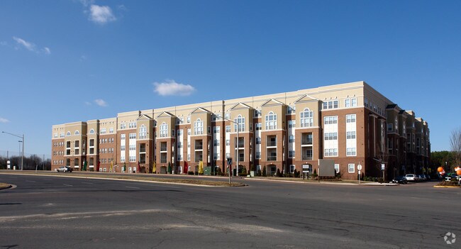 Ashton at Dulles Corner Apartments