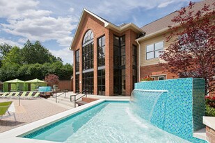 Overlook at Berkeley Lake Apartments