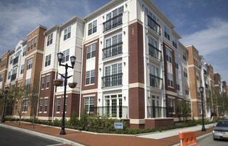 Harbor Pointe Apartments