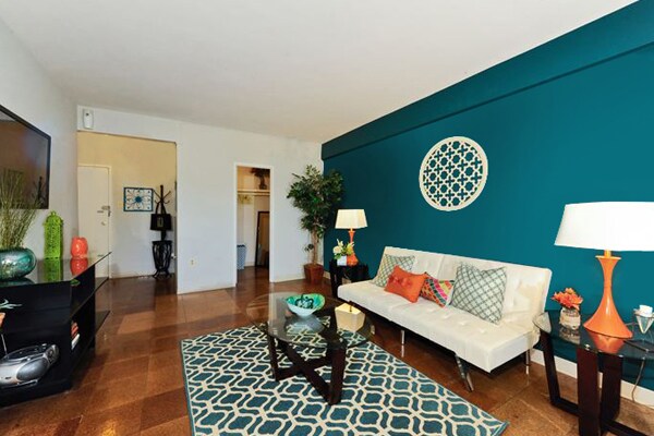 The Marylander Apartments