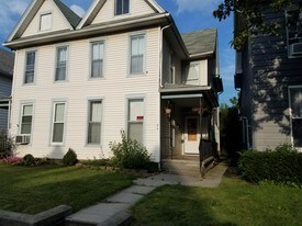 24 Shaw Ave Lewistown PA Apartments