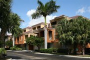 Promenade at Aventura Apartamentos
