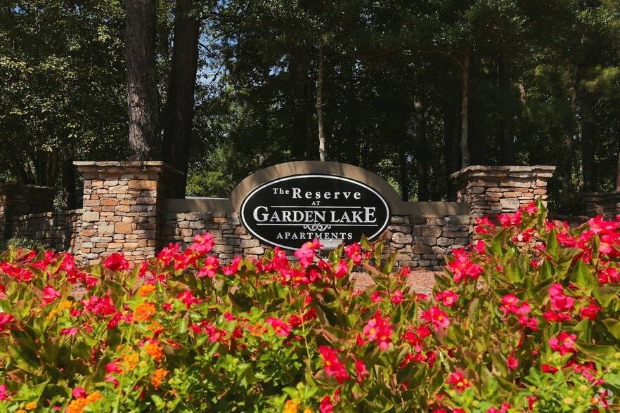 The Reserve at Garden Lake Rentals Riverdale, GA