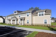 The Retreat at Henderson Lakes Apartments
