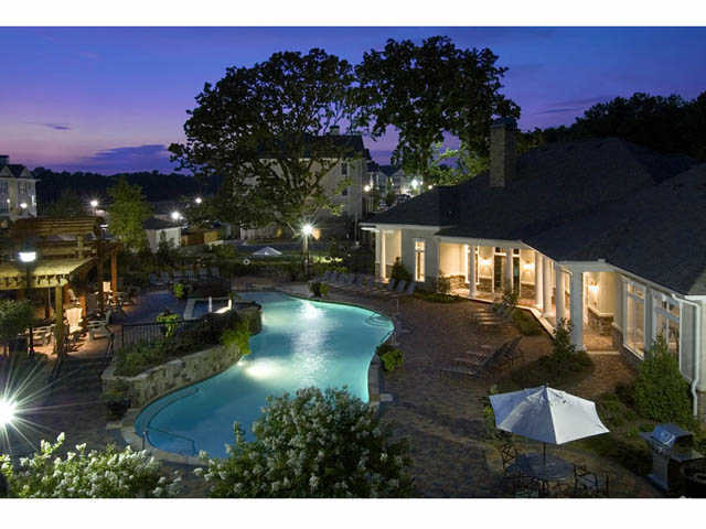Five Oaks Apartments