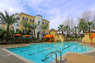 Park Central Apartments