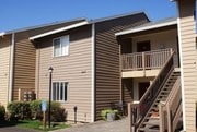 Greenbrier at Tanasbourne Apartments