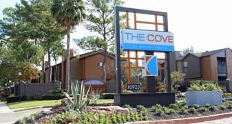 The Cove at Briar Forest Apartments