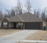 4 Bedroom Single-Family Home for Rent $1100