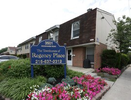 Regency Townhomes Apartments