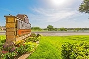 Dawntree Apartments