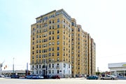 Pasadena Apartments