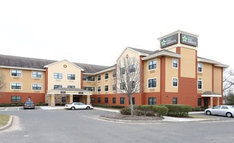 Furnished Studio – Hartford - Manchester Apartments