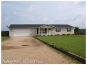 3 Bedroom Single-Family Home for Rent $900