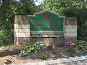 Oak Manor Place Apartments