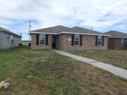 3 Bedroom Single-Family Home for Rent $1295