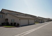 Nees Park Villas Apartments