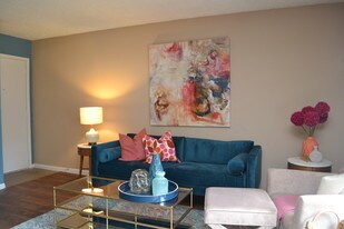 The Edge at City Centre Apartments
