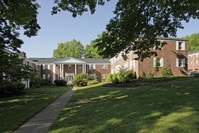 River Terrace Gardens Apartments
