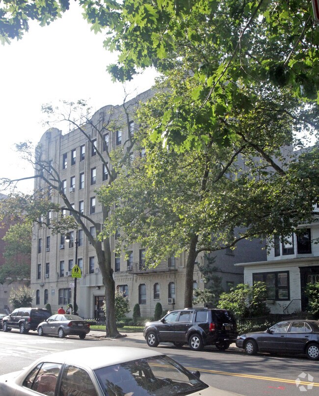 2420 Glenwood Rd Brooklyn, NY 11210 Rentals Brooklyn, NY